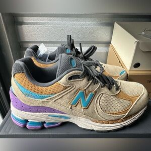 New Balance 2002r J. Crew Incense Men’s 10/Women’s 11.5